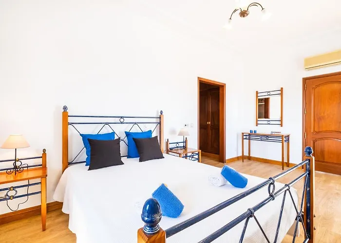 Rose Bay By Algarve Vacation Villa *