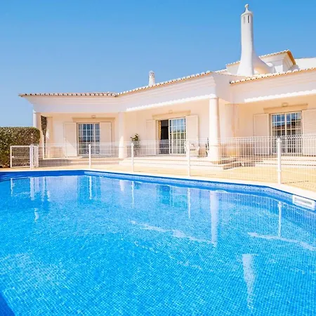 Rose Bay - Refúgio Familiar Com Piscina Aquecível E Bbq Em Villa