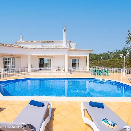 Rose Bay - Refúgio Familiar Com Piscina Aquecível E Bbq Em *